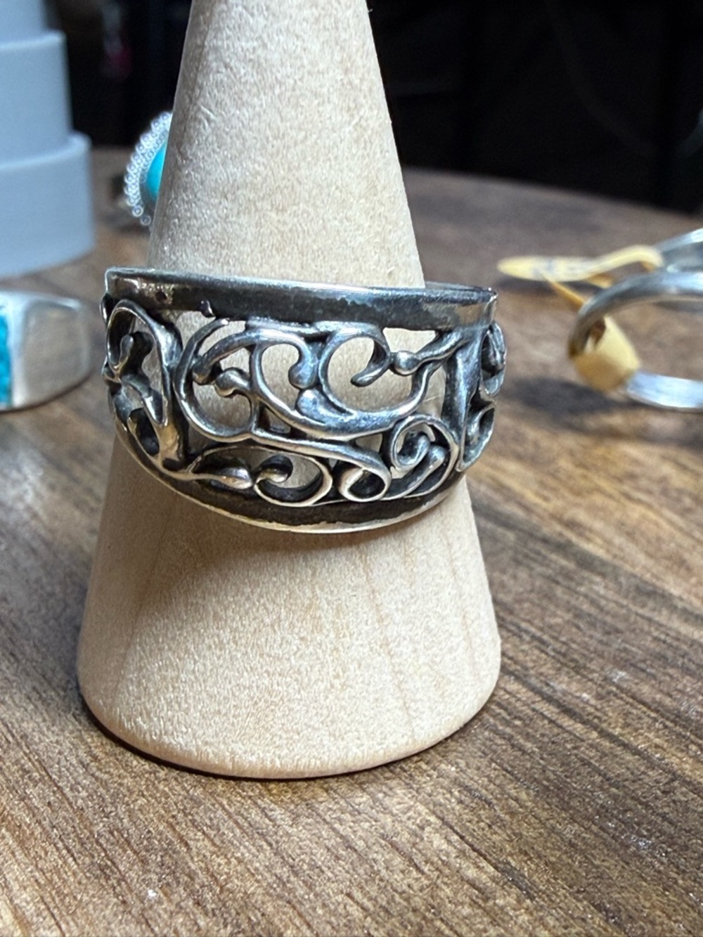 Sterling Silver Filigree Scroll Band Ring - Silver